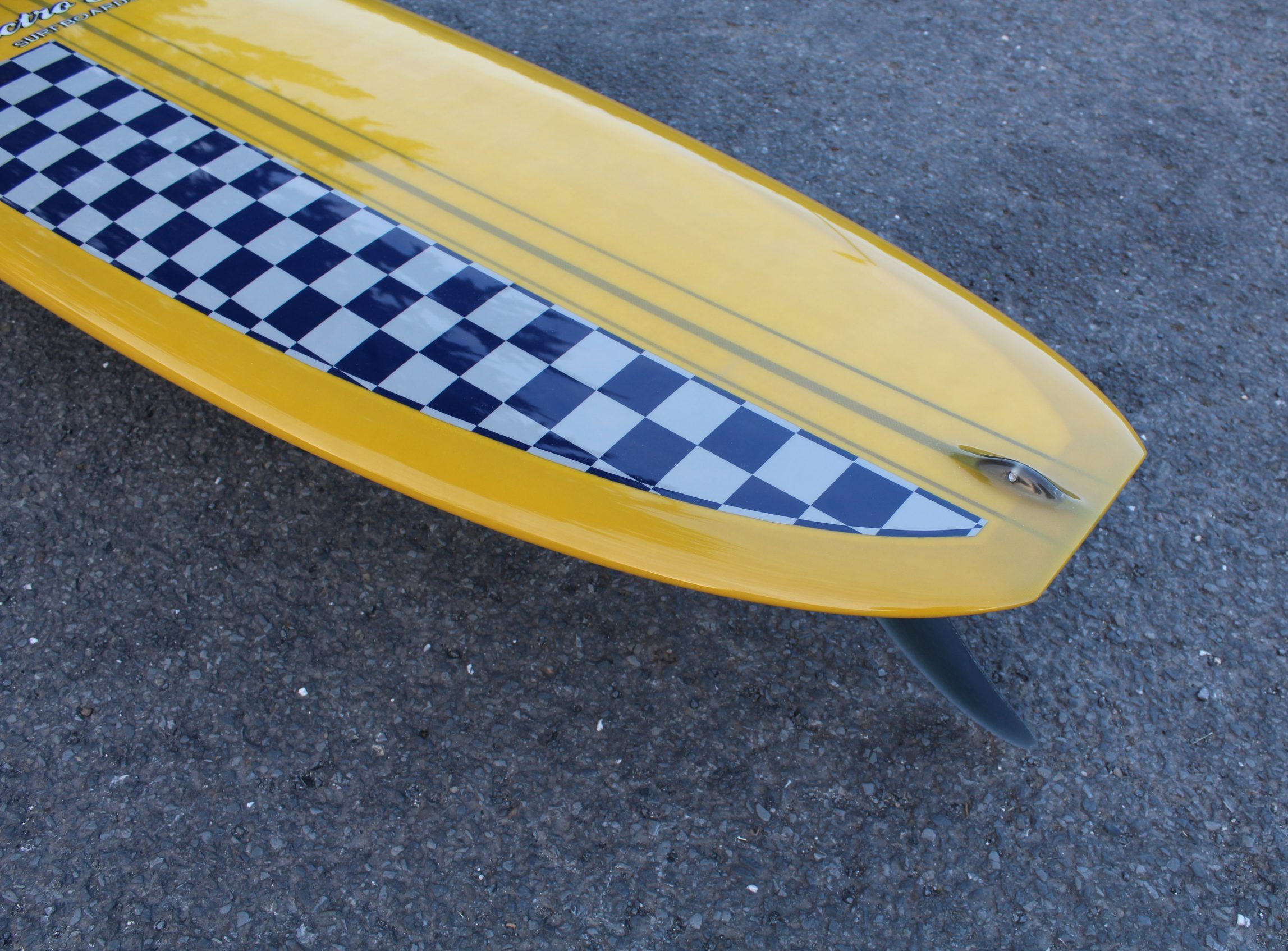 9'6 Traditional Noserider Glass On Single Fin Longboard - Image 2