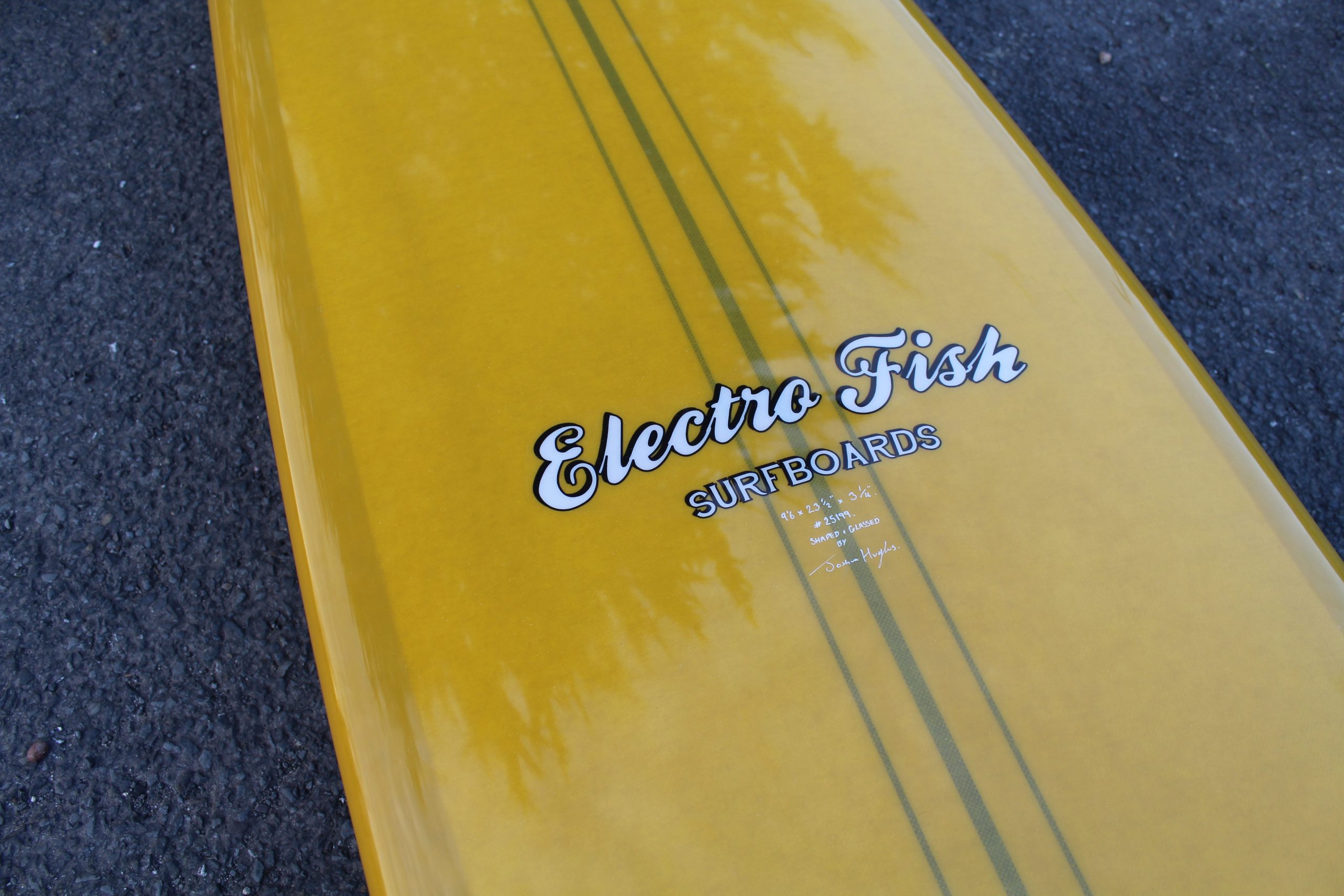 9'6 Traditional Noserider Glass On Single Fin Longboard - Image 9